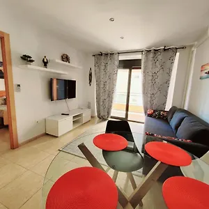  Apartamento With Terrace