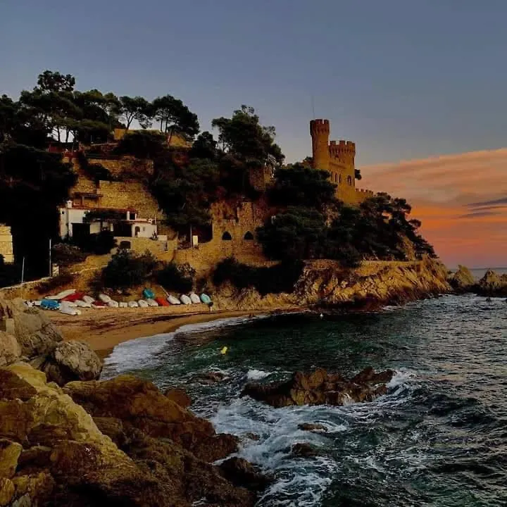 Apartamento Zodiac Ab 3H Lloret de Mar 0*,  Spain
